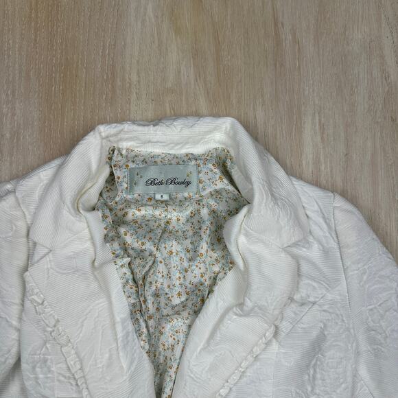 Beth Bowley White Feminine Floral Textured Office Singe Button Blazer Jacket 6 - Picture 2 of 15